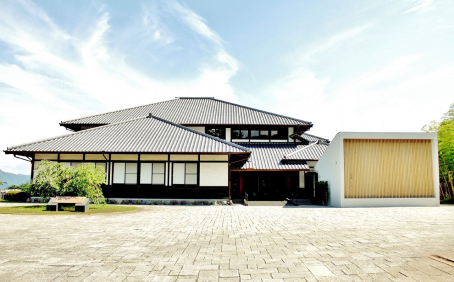 別府市竹細工伝統産業会館の外観写真